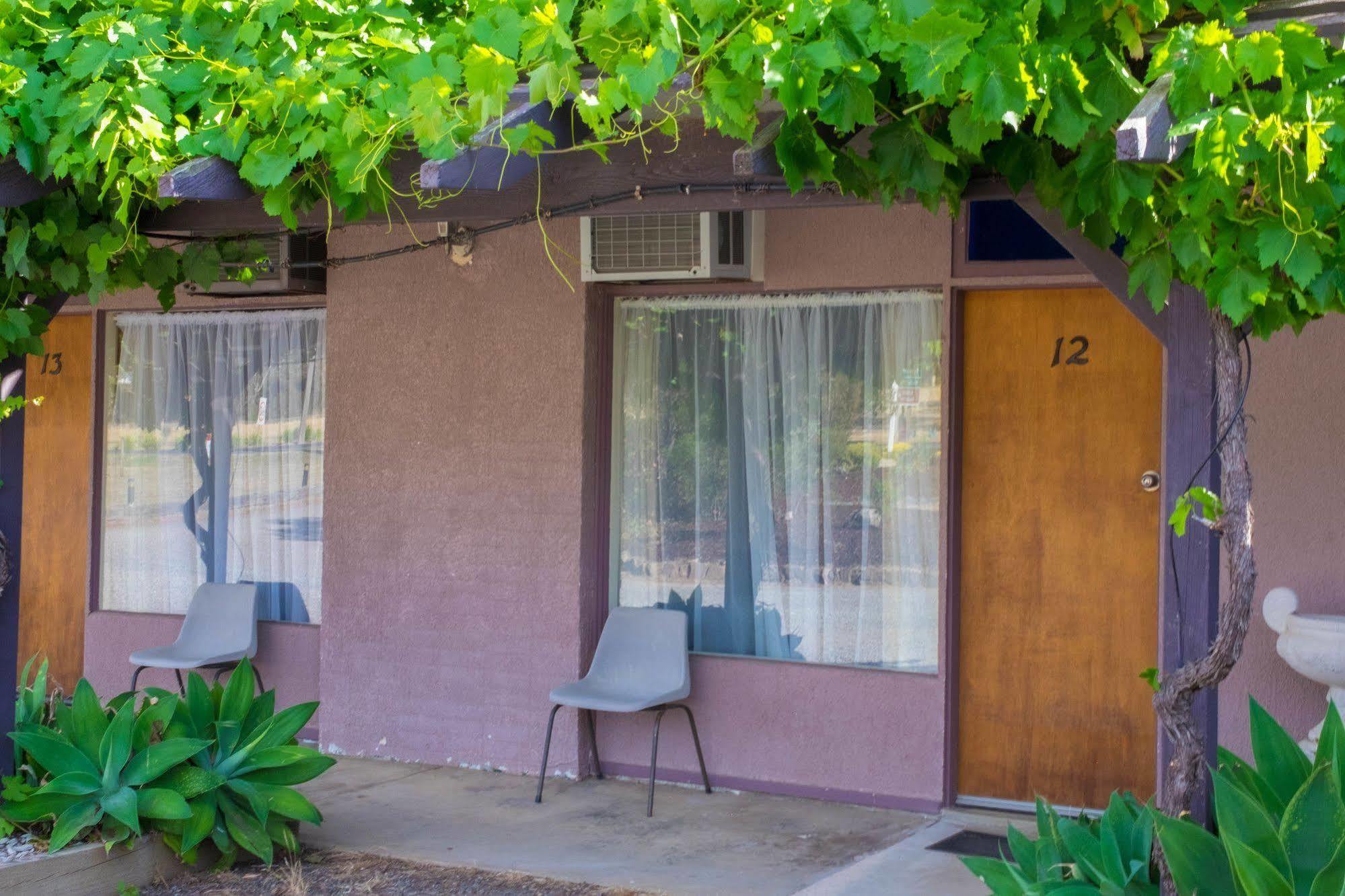 Stawell'S London Motor Inn Exterior foto